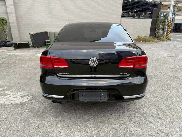 VOLKSWAGEN福斯 PASSAT  第4張相片