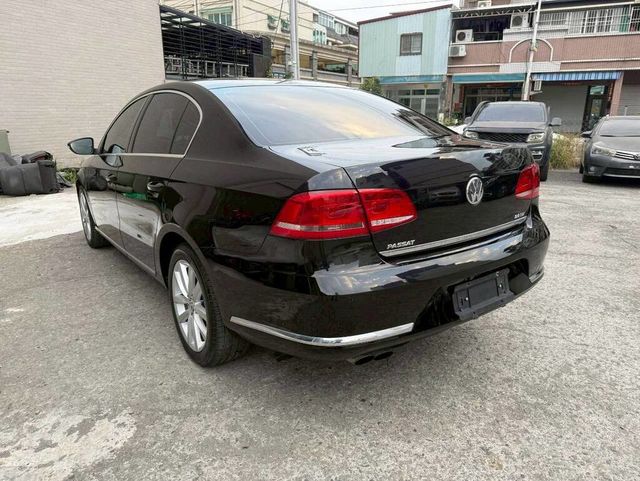 VOLKSWAGEN福斯 PASSAT  第5張相片