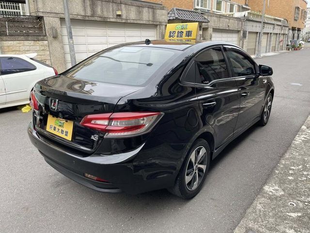 LUXGEN納智捷 S3  第4張相片