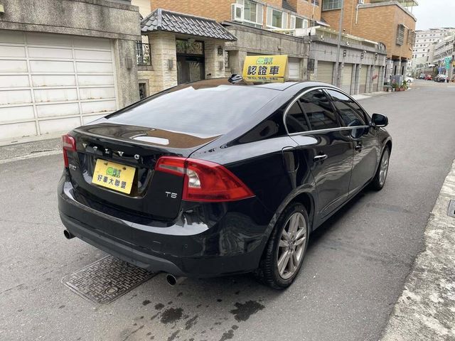 VOLVO富豪 S60  第4張相片