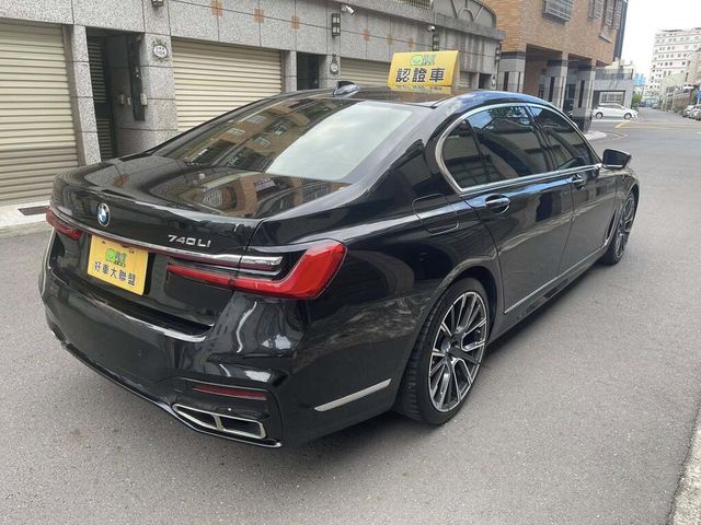 BMW寶馬 740LI  第4張相片
