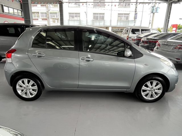 YARIS 1.5  第4張相片