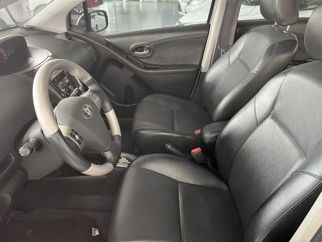 YARIS 1.5  第9張相片