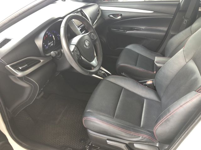 YARIS 1.5  第7張相片