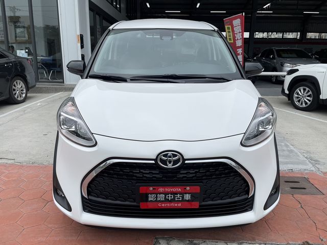 SIENTA 1.8  第2張相片