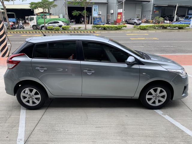 YARIS 1.5  第4張相片
