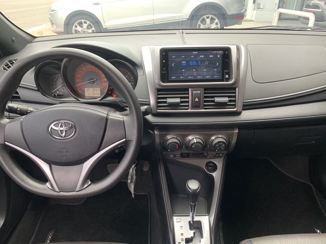 YARIS 1.5  第8張相片
