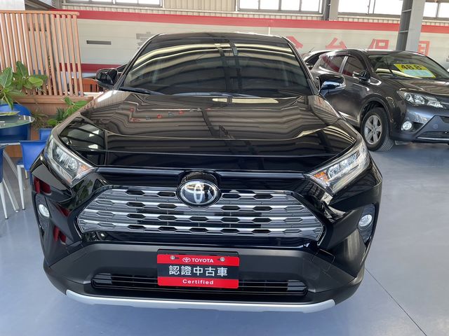 RAV4 2.0  第2張相片