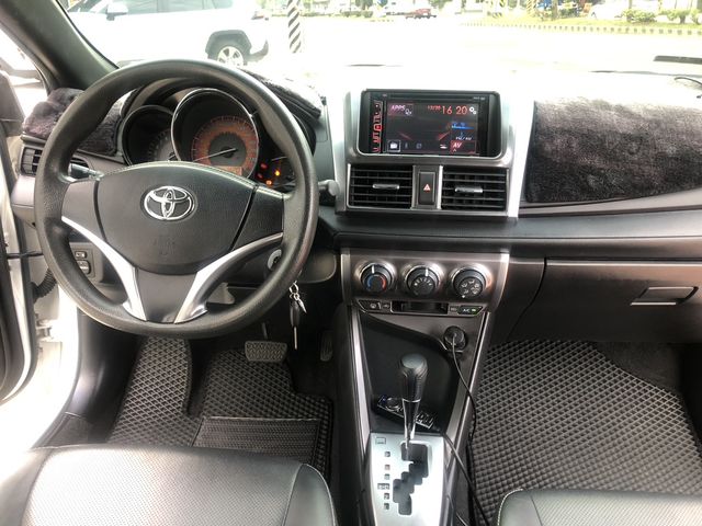 YARIS 1.5  第10張相片