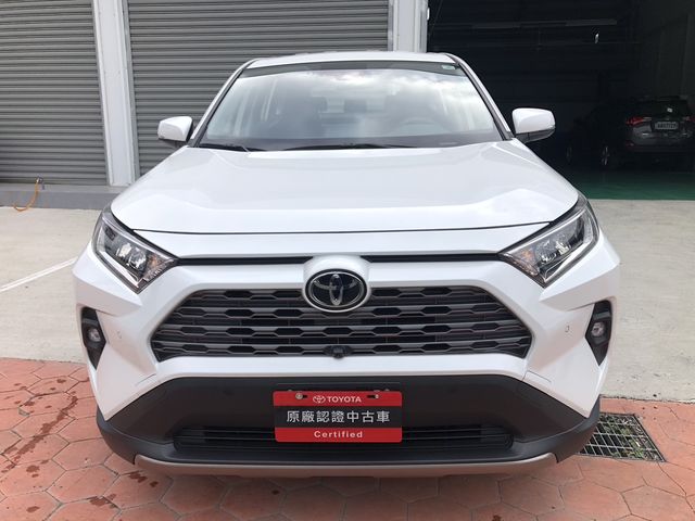 RAV4 2.0  第2張相片