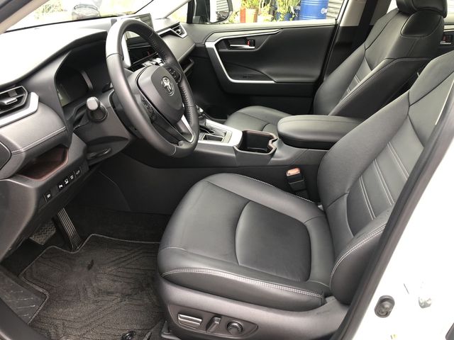 RAV4 2.0  第8張相片