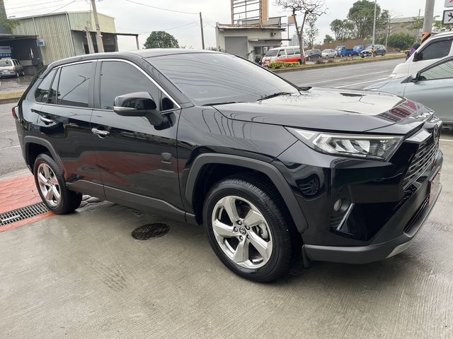 RAV4 2.0  第3張相片
