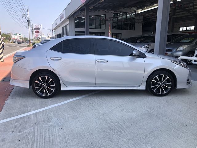 ALTIS 1.8  第4張相片