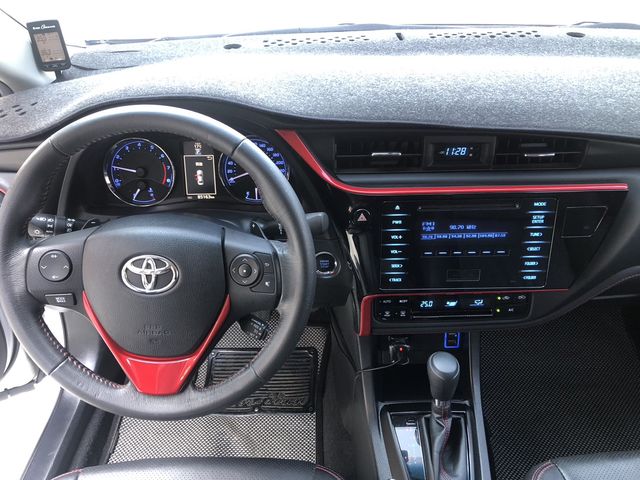 ALTIS 1.8  第10張相片