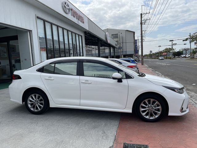 ALTIS 1.8  第4張相片