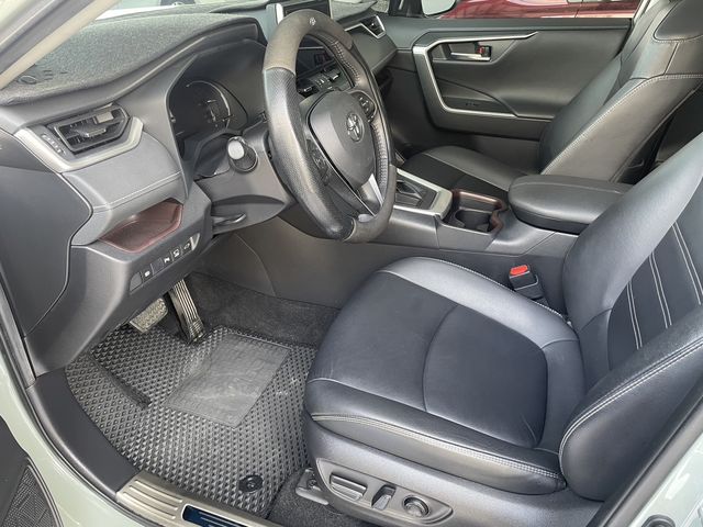 RAV4 2.0  第7張相片