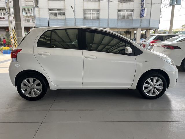 YARIS 1.5  第4張相片