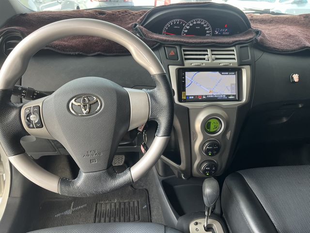 YARIS 1.5  第8張相片