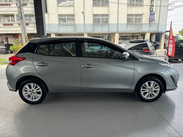 YARIS 1.5  第4張相片