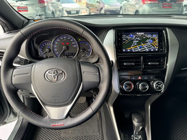 YARIS 1.5  第9張相片