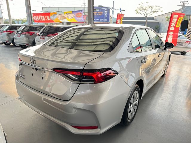 ALTIS 1.8  第5張相片