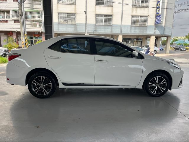 ALTIS 1.8  第4張相片