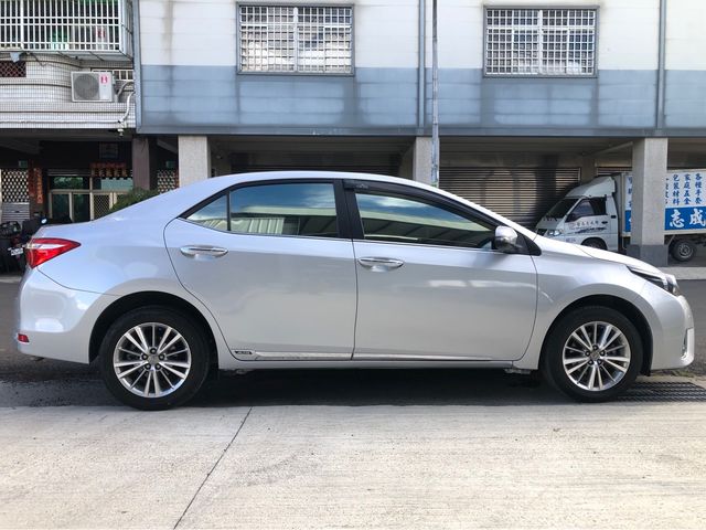 ALTIS 1.8  第4張相片