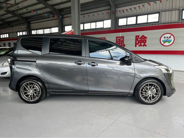 SIENTA 1.8  第4張相片