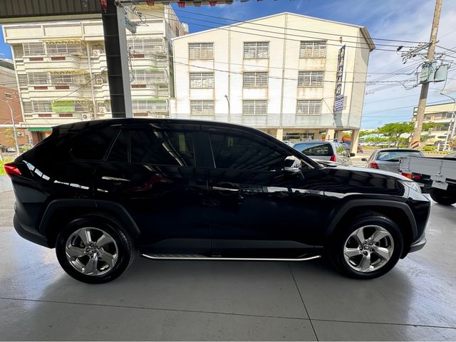 RAV4 2.0  第4張相片