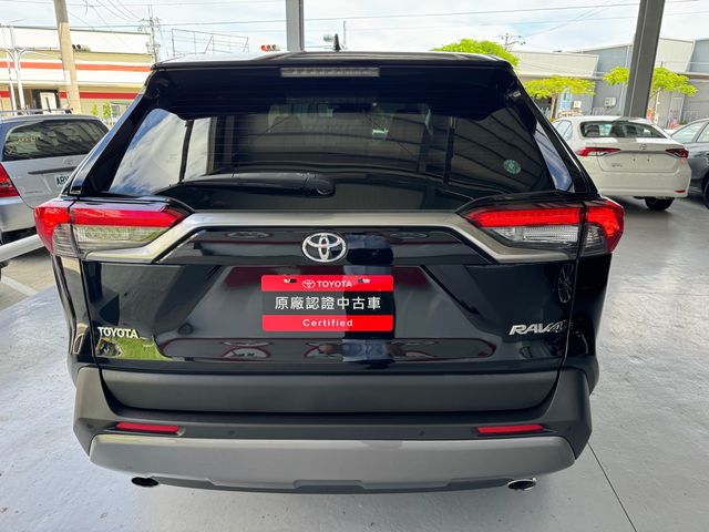 RAV4 2.0  第6張相片
