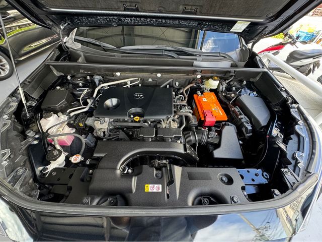 RAV4 2.0  第10張相片