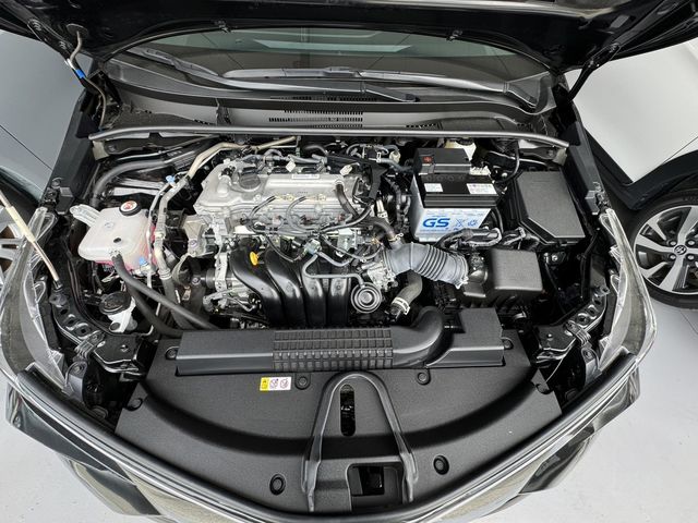 ALTIS 1.8  第10張相片