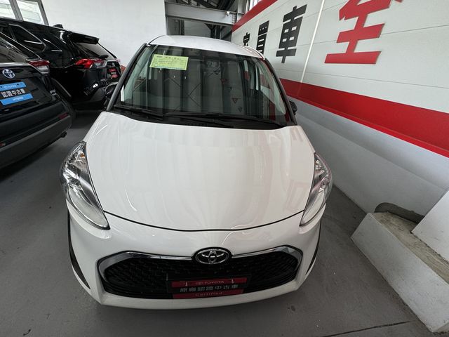 SIENTA 1.8  第2張相片
