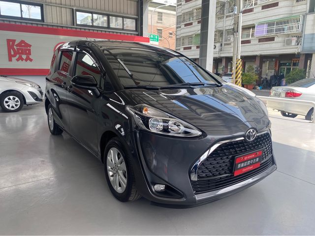 SIENTA 1.8  第3張相片