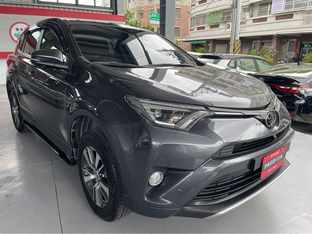 RAV4 2.0  第3張相片