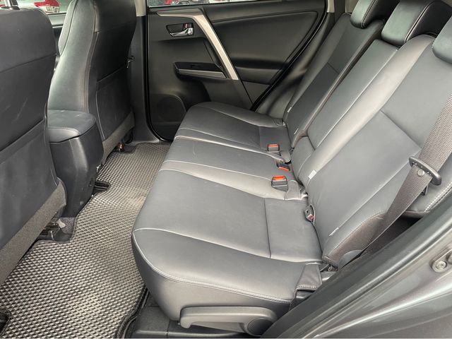 RAV4 2.0  第6張相片
