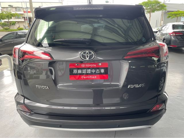 RAV4 2.0  第9張相片