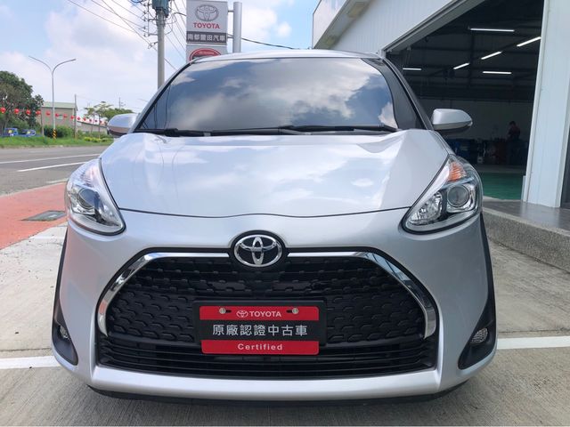 SIENTA 1.8  第2張相片