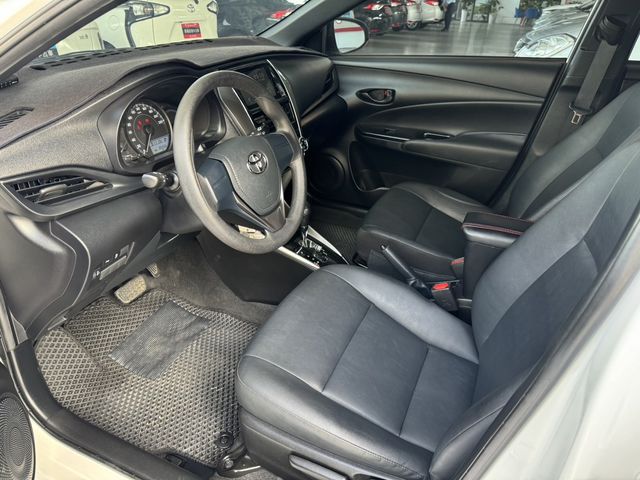 YARIS 1.5  第8張相片