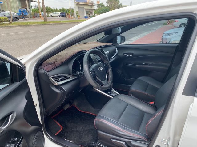 YARIS 1.5  第7張相片