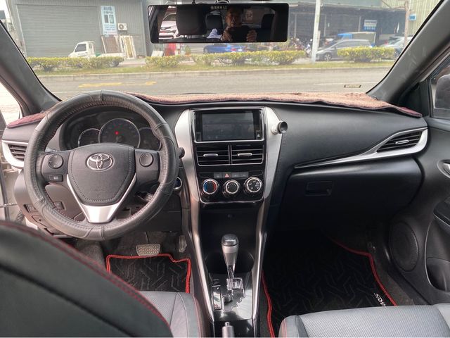 YARIS 1.5  第9張相片