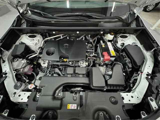 RAV4 2.0  第10張相片