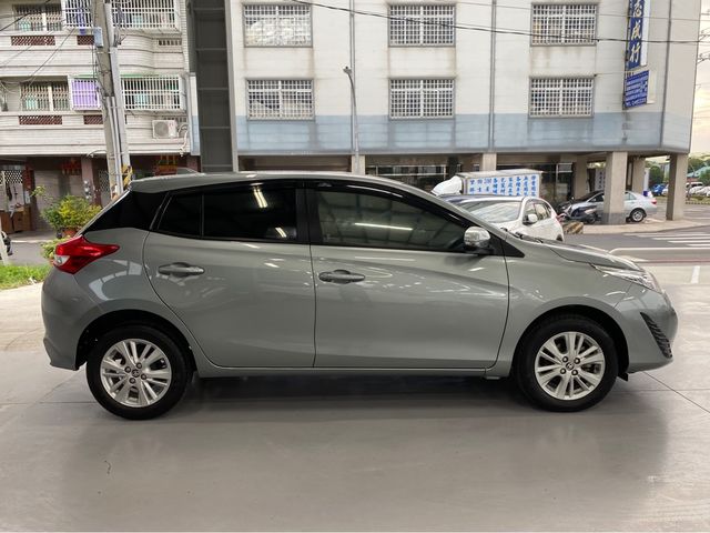 YARIS 1.5  第4張相片