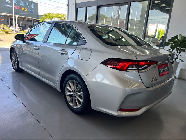 ALTIS 1.8  第4張相片