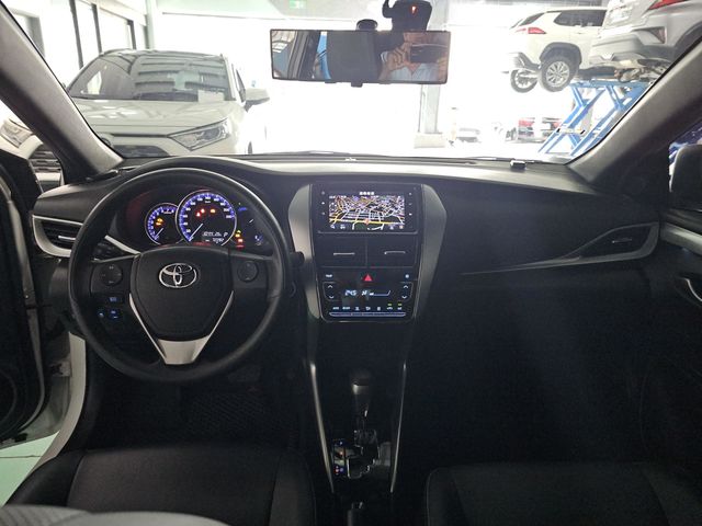 YARIS 1.5  第8張相片