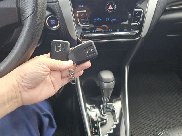 YARIS 1.5  第10張相片