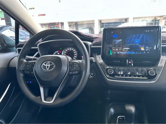 ALTIS 1.8  第5張相片