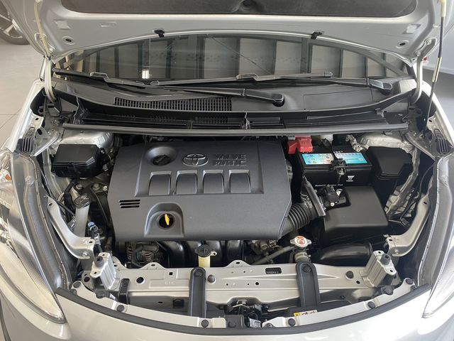 SIENTA 1.8  第10張相片