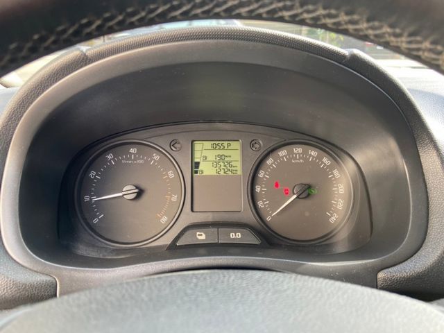2012 SKODA FABIA 1.6  5人座掀背車/原版/一手車/認證/大空間  第7張相片