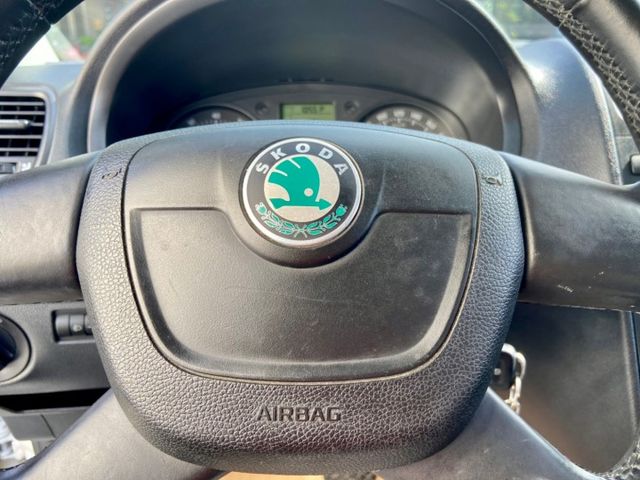 2012 SKODA FABIA 1.6  5人座掀背車/原版/一手車/認證/大空間  第11張相片